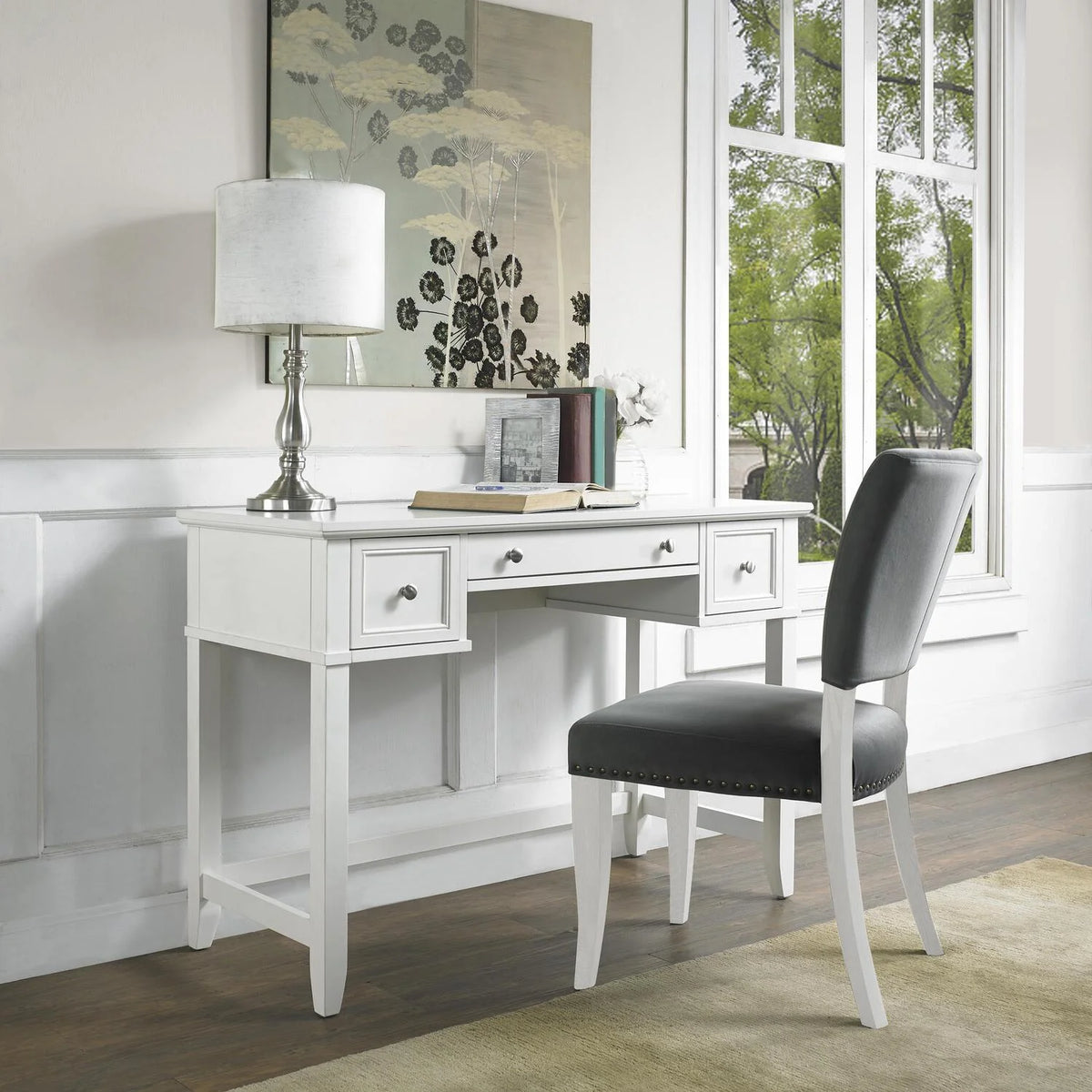 White Desk N684660